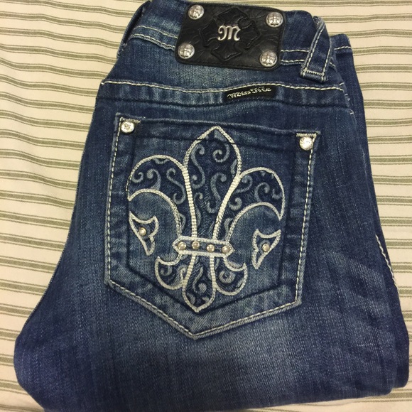 Miss Me Jeans - Picture 1 of 3