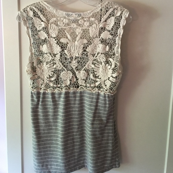 Lace and stripe Tank top - Picture 3 of 3