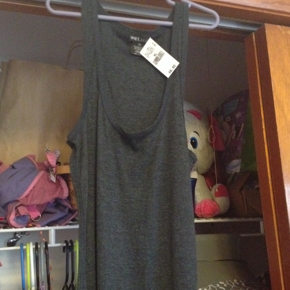 Gray tank