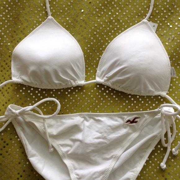 Hollister Other - 2 FOR $20 WHITE SWIMSUIT W/ PADDING