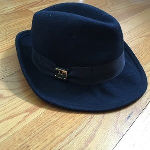 Tory Burch felt hat