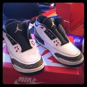 Jordan 3s