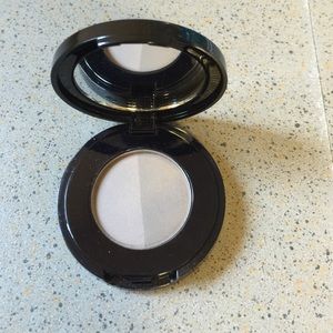Anastasia Medium Brown Brow powder