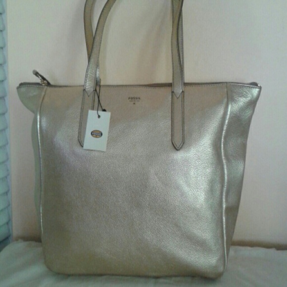 Fossil Handbags - "SOLD OUT" FOSSIL LEATHER TOTE