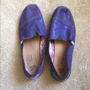 blue/purple fluorescent Bobs