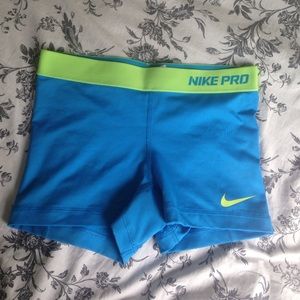 NIKE PRO COMPRESSION SHORTS
