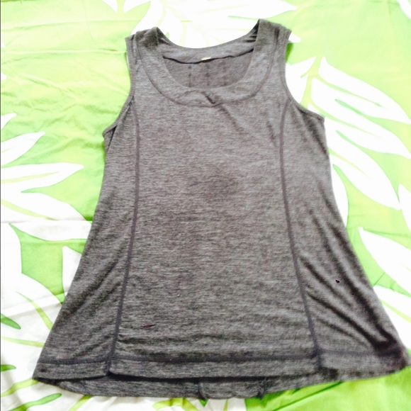 lululemon short sleeve SPECIAL EDITION ruffles top