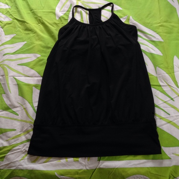 lululemon No Limit Tank BLK6