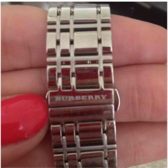 Burberry Heritage diamond opal watch silver - Picture 3 of 3