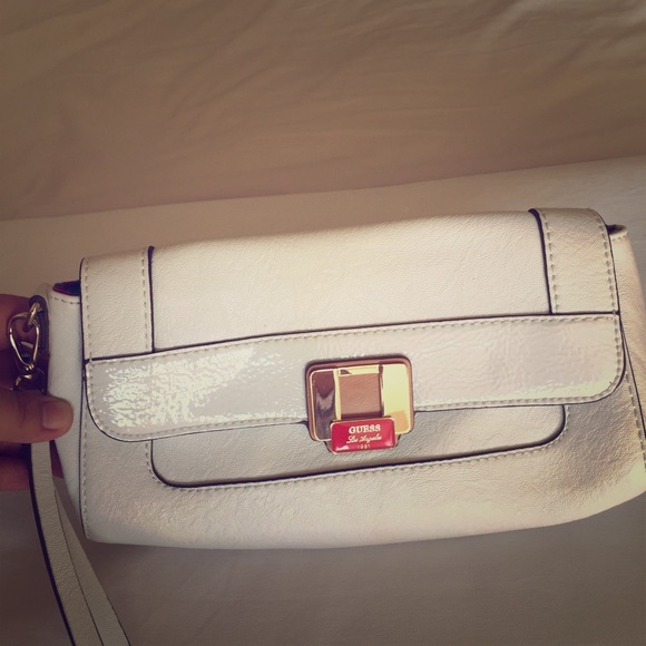 Guess Clutch