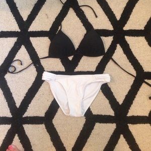 Push-up black bikini top with white bottom