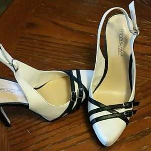 Shoedazzle while slingback heels