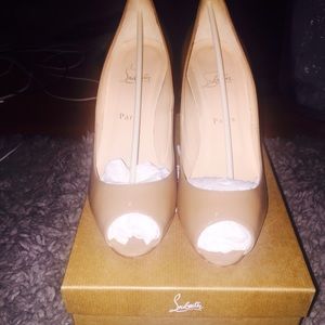 Christian Louboutin You You 85mm in Camel