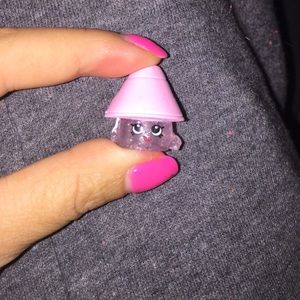 Shopkins Lana Lamp in Pink Glitz!