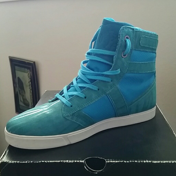 SOLD - Picture 2 of 4