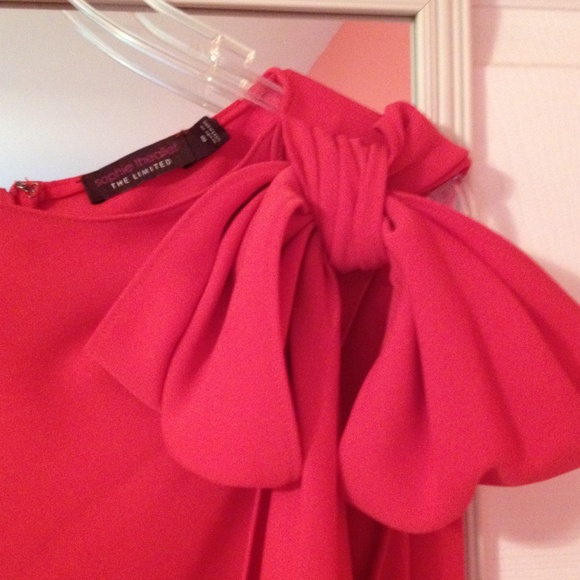 Dress - Picture 4 of 4