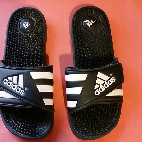 Adidas Womens Soccer Slides