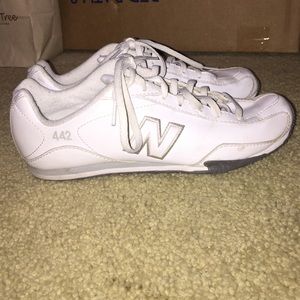 New balance 442