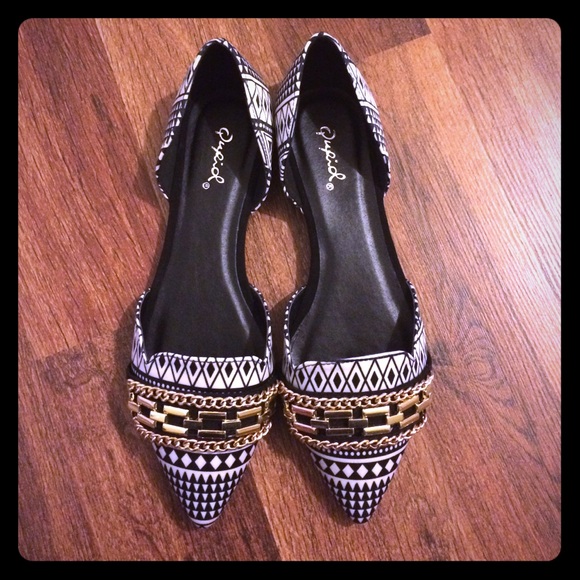 Abstract pointy flats