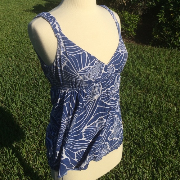 (Bundled for free) Jcrew top size small - Picture 2 of 3