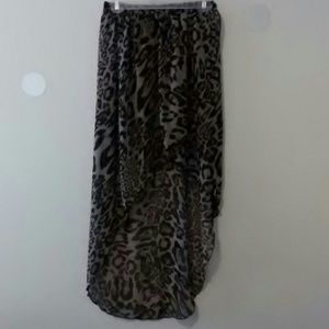 Hi-low skirt