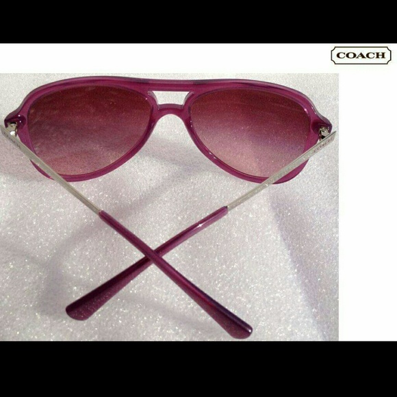 SOLD SOLD Coach aviator sunglasses 100% authentic - Picture 2 of 3
