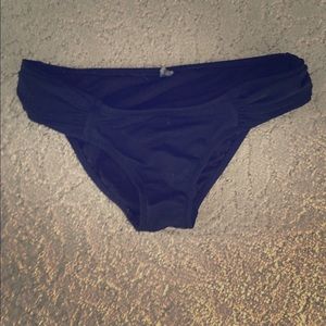 Xs black Victoria's Secret rouched bikini bottoms