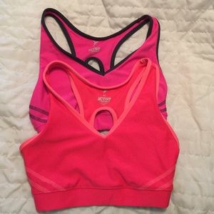 NWOT Set of 2 Old Navy Active Sports Bras XS