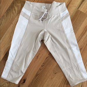 Lululemon run crop size 6