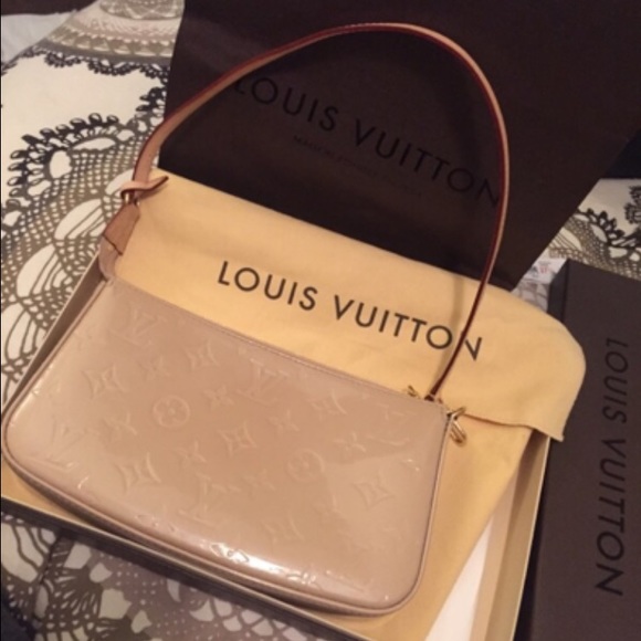 Nude Louis Vuitton hand bag AUTHENTIC
