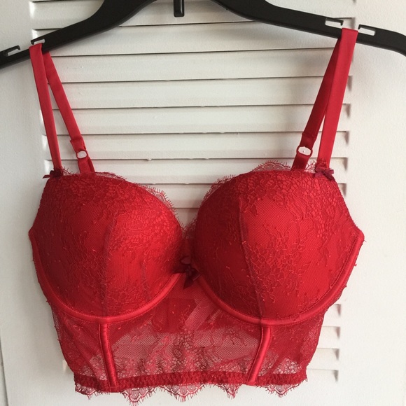 Brand New Victoria's Secret Very Sexy Demi Bra