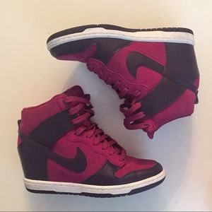 NIKE WMNS DUNK SKY HI SZ 6.5