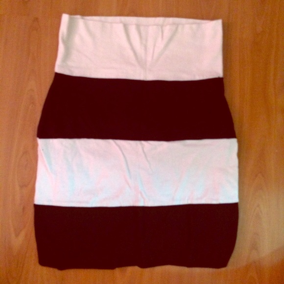 stripped skirt