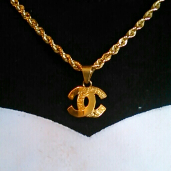 18K Channel design Pendant