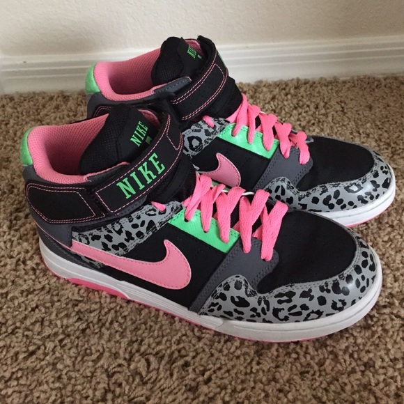 nike high tops youth