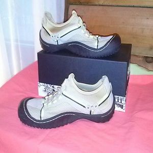 WATER READY HIKING SLIP-ONS