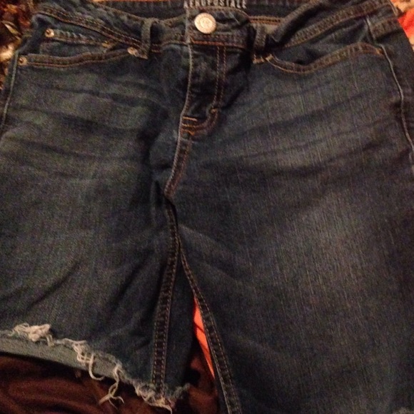 Aeropostale cut offs