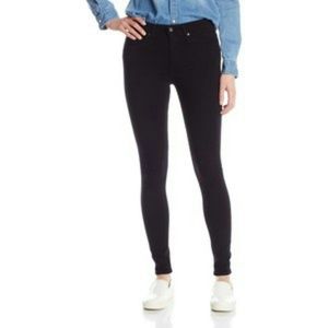 Mid-rise skinny jeans