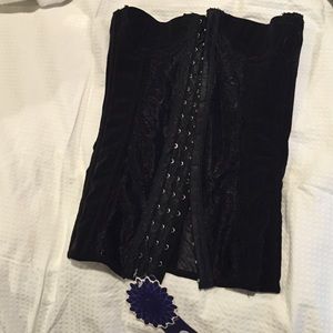 Another corset waist trainer