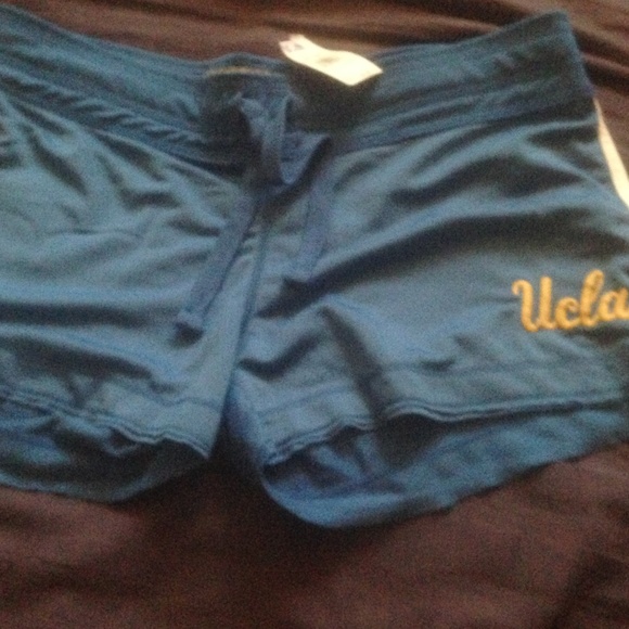 campus crew Pants - Womens UCLA athletic shorts