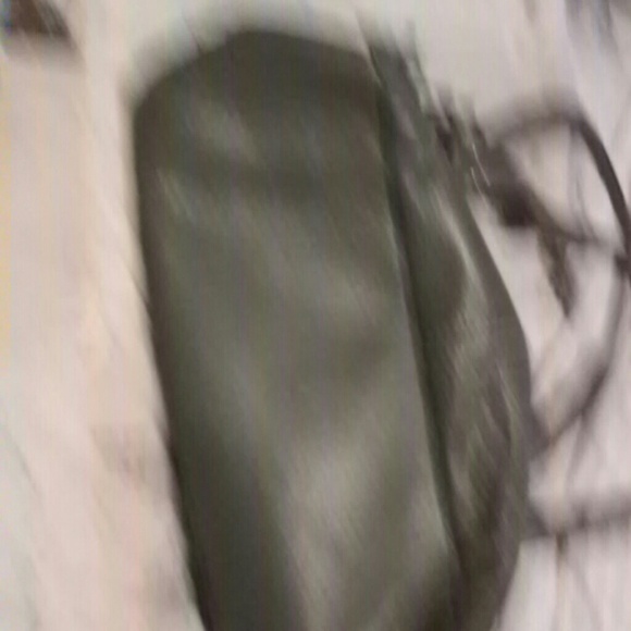 Handbag - Picture 3 of 4