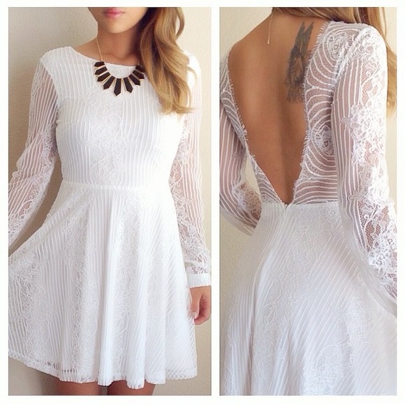 Dresses & Skirts - Bella lace dress