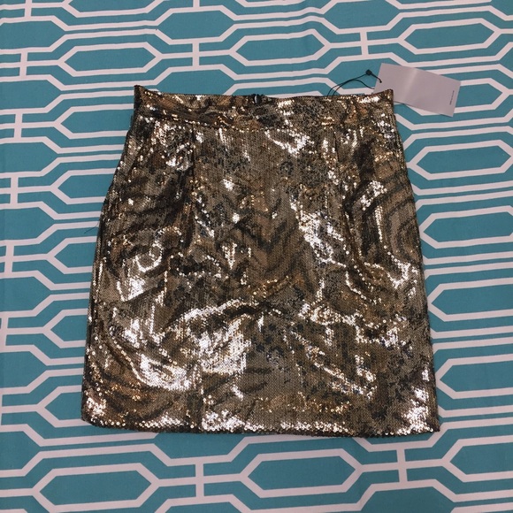NWT - Zara gold sequin animal printed mini skirt