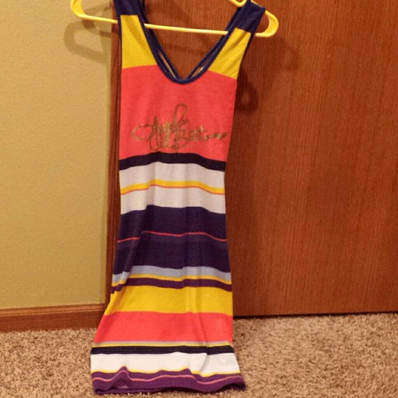 Very cute summer Apple bottom dress