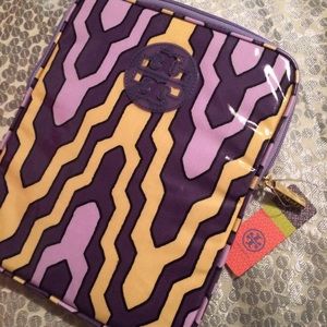 Tory Burch IPad/Tablet Case🌸