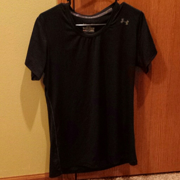 Underarmour tshirt
