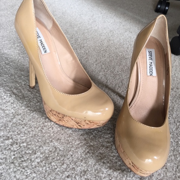 Steve Madden nude heels