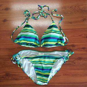 🚫SOLD🚫NWOT Old Navy Striped Bikini