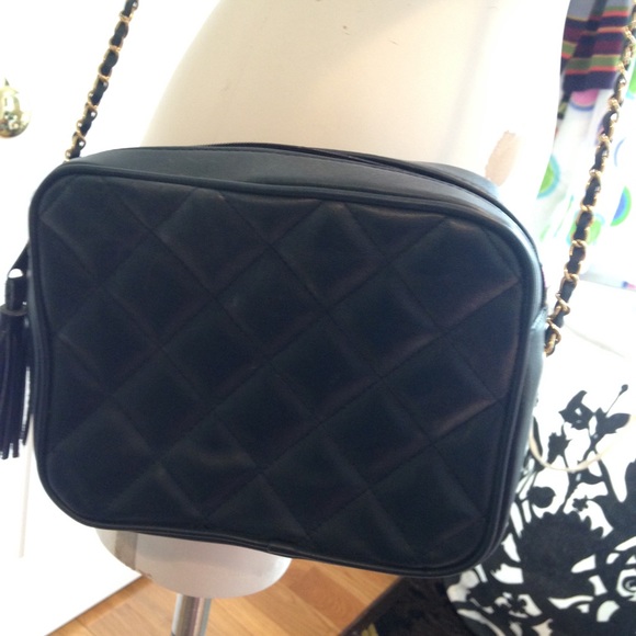 Dark navy/black cross body bag - Picture 1 of 4