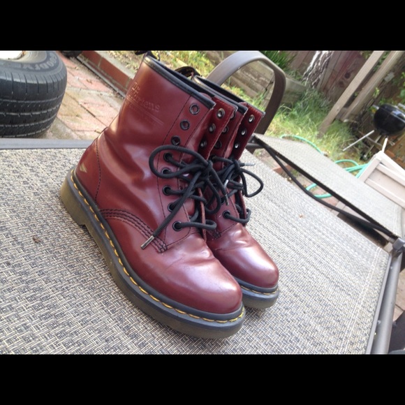 Burgundy doc marten boots